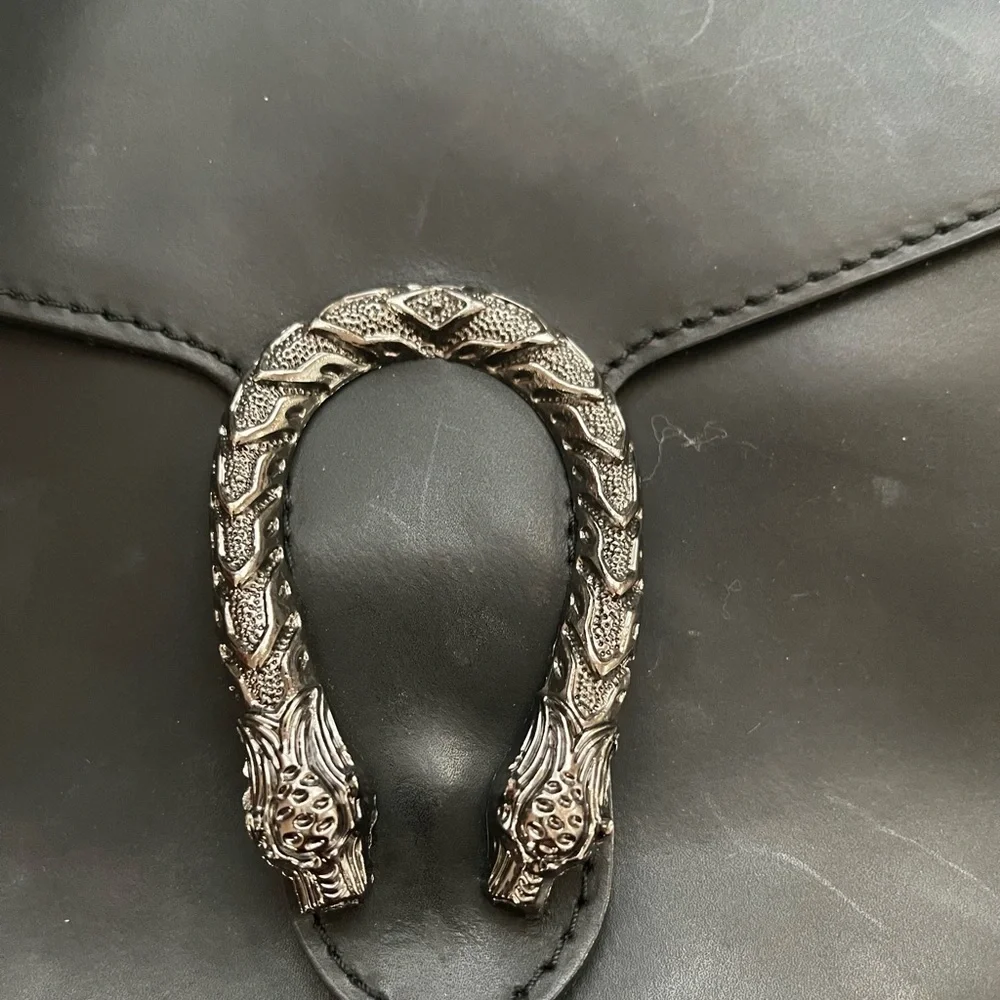 Isabella Rhea - Picture 2 of 6